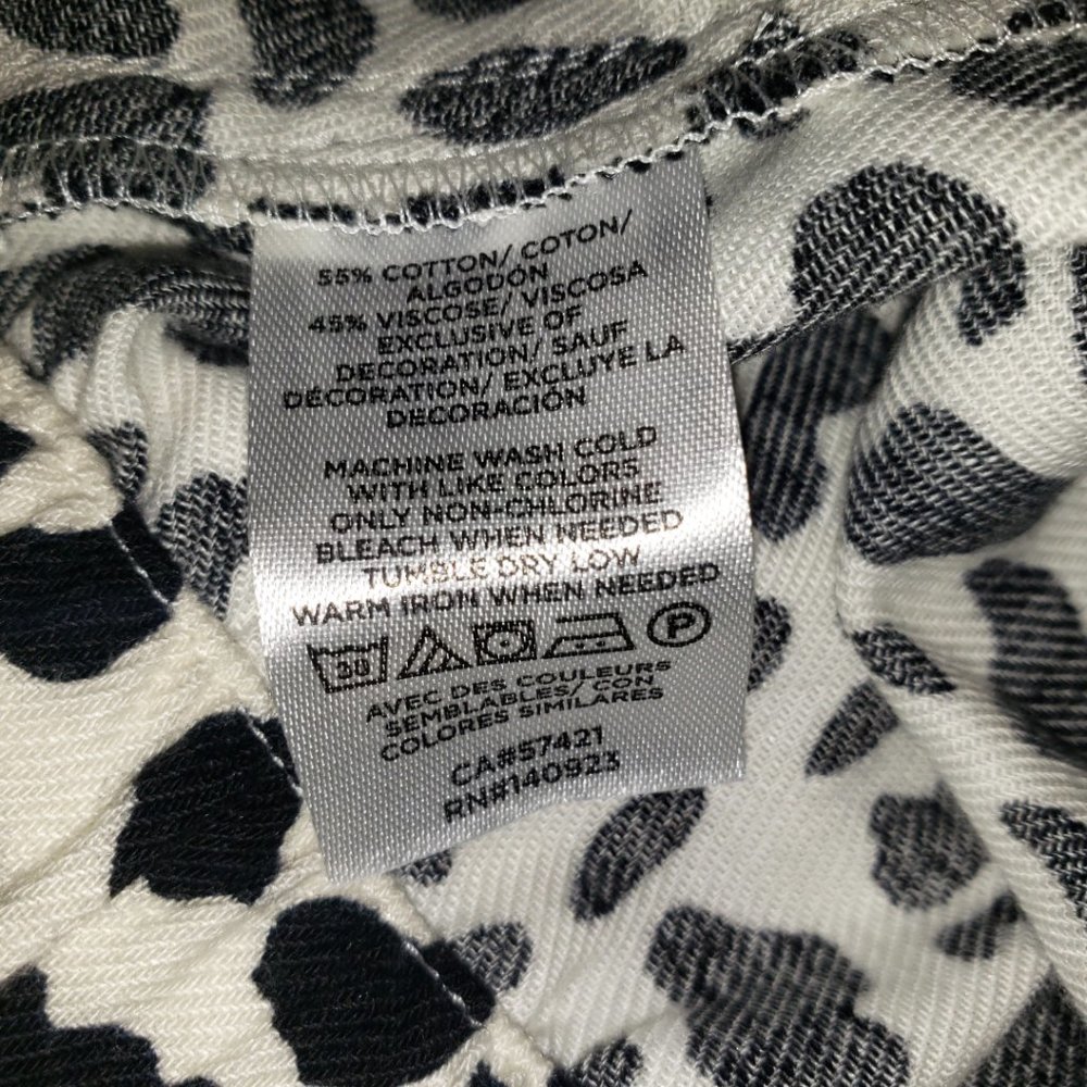 NEW Loft 16/18 Cream Black Animal Pajama Shorts - Picture 7 of 7